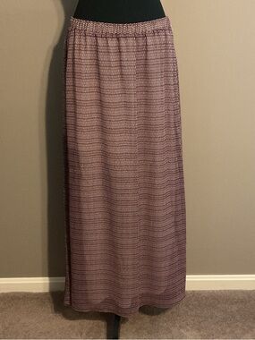 GAP Burgundy and White Patterned Maxi Skirt